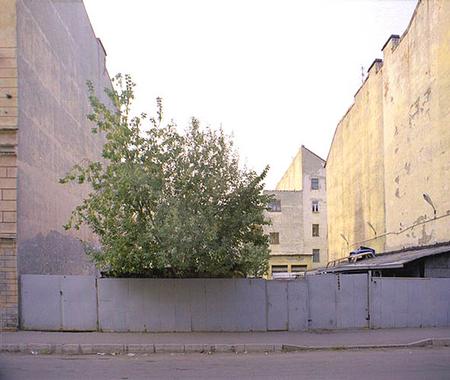 Фото из ЕИСТ-2002